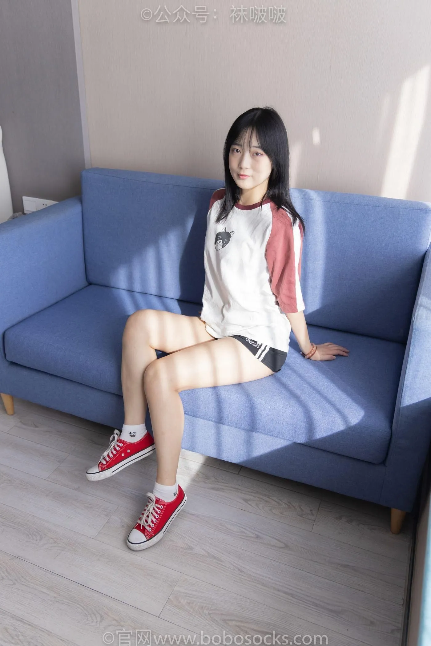 [BoBoSocks袜啵啵]NO.036 菠萝-帆布鞋、白棉袜、裸足 [138P]插图2